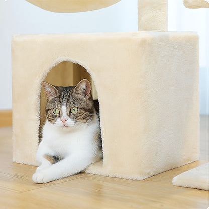 petit arbre à chat cabane