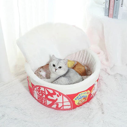 Maison pour chat rouge