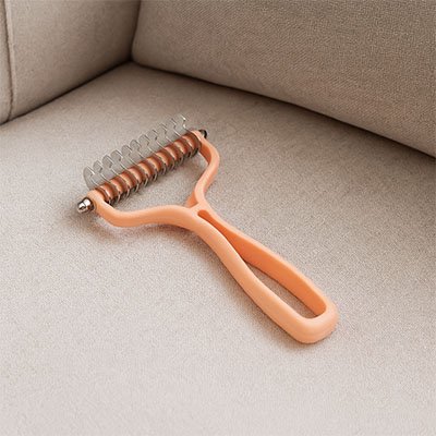 brosse-pour-chat-orange