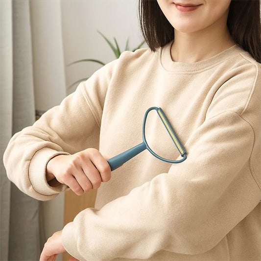 Brosse-anti-poil-ecologique