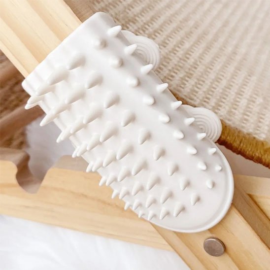 brosse-à-chat-blanche